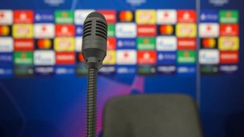 Soccer Broadcasting and Community Resilience: Providing Support and Encouragement During Challenging Times
